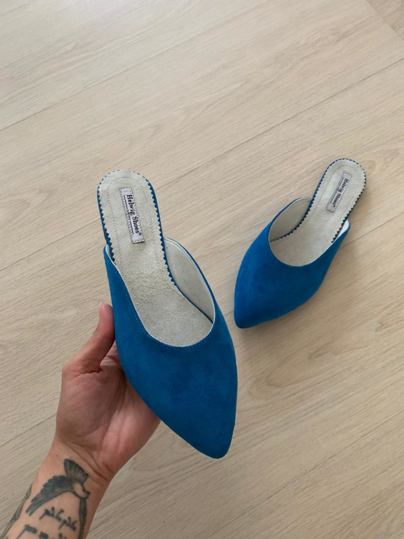 Papuci dama albastru electric din piele naturala